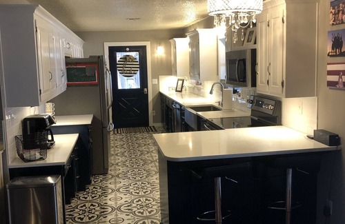 Rogers Casa | Hermosa casa recién remodelada, a pasos del agua y sin escaleras
