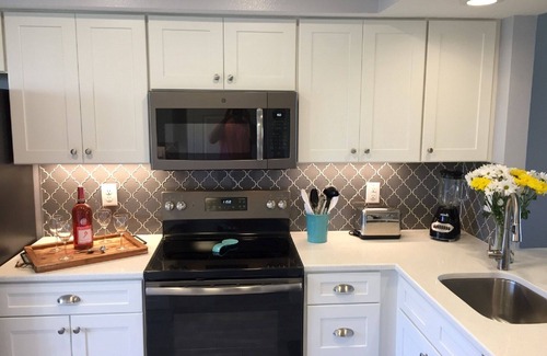Cocoa Isles Condominio | Frente al mar !! ¡Disfruta de hermosas puestas de sol y pesca en los muelles!