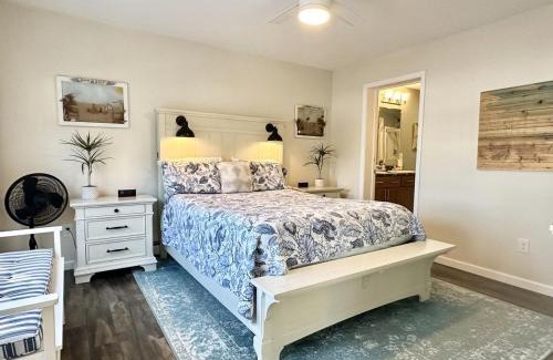 Gouldsboro Casa | Waterfront Family & Pet Friendly Home with Hot Tub "Sandpiper Shores"
