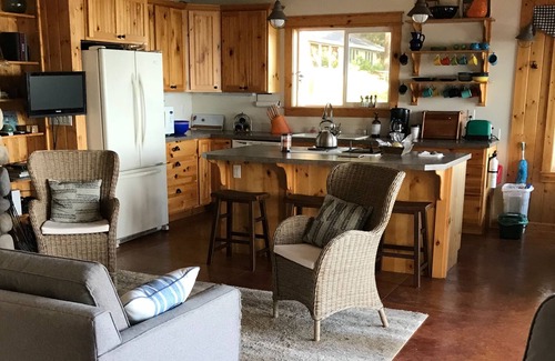 Burley Casa | Waterfront Family Retreat cerca de Gig Harbor / ¡Descuentos mensuales sustanciales!