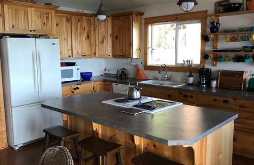 Burley Casa | Waterfront Family Retreat cerca de Gig Harbor / ¡Descuentos mensuales sustanciales!