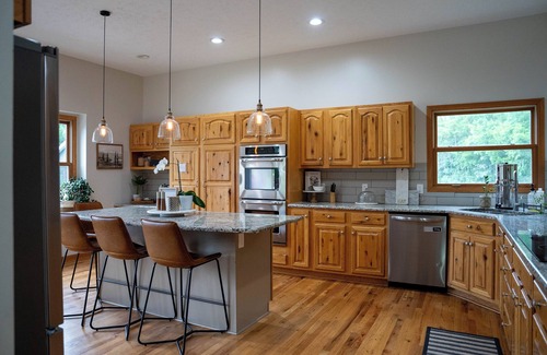 Battle Creek Casa | Waterfront Family Lake House Lux Decor, Electric Fire Pit + More