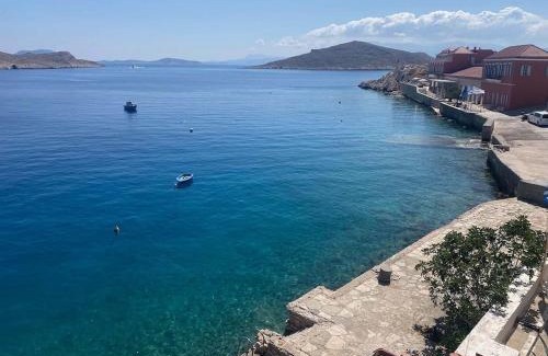 Halki Casa | Waterfront Family Villa