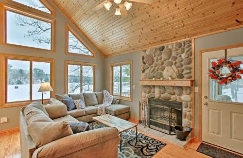Fife Lake Casa | Waterfront Fife Lake Cottage Dock, Kayak, Sunroom
