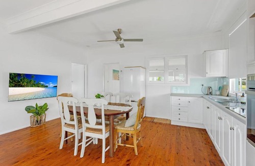 Erowal Bay Casa | Waterfront Fishermans Cottage