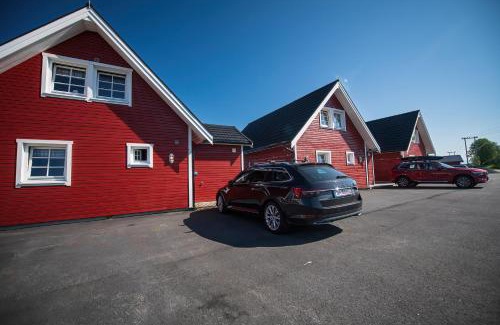 Tranoy Municipality Casa | Waterfront Fishermen's Cottages