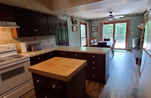 Maiden Rock Casa | Waterfront fishing/hunting/relaxing retreat 1 hr. from Twin Cities
