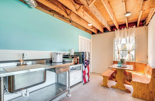 Spring Hill Cabaña | Waterfront Florida Escape w/ Deck & Private Dock!