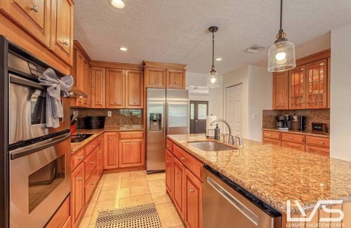 South Corals Casa | Waterfront Fun Sport House/Ping Pong/Pool/PutPut