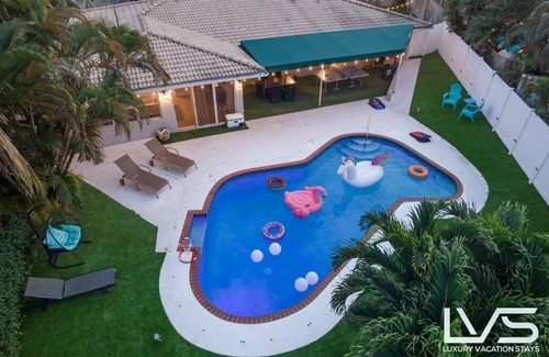 South Corals Casa | Waterfront Fun Sport House/Ping Pong/Pool/PutPut