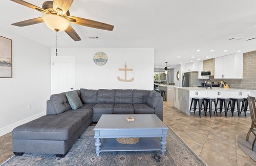 Ocean City Casa | Waterfront Getaway☀️| Bay Views | Turtle's Cove | Pet-Friendly 🐾 | Fire Pit & Grill