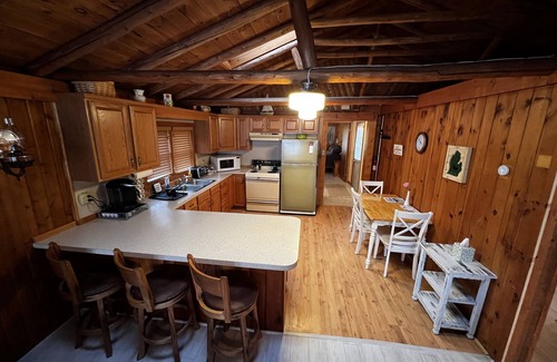 Long Lake Cabina | Waterfront Getaway on Beautiful Long Lake!