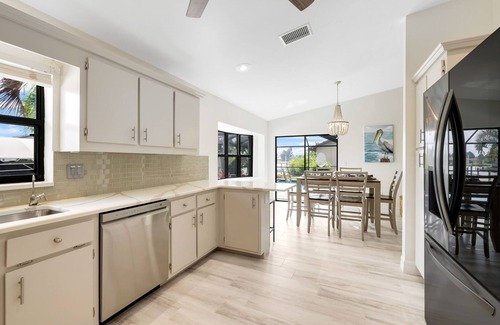 Lochmoor Waterway Estates Casa | Waterfront Heated Pool Home Retreat, Direct Gulf Access, Special Deals