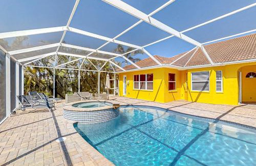 Cape Coral Casa | Waterfront Hideaway
