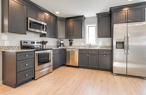 Charlestown Casa | Waterfront Historical District Home Near River