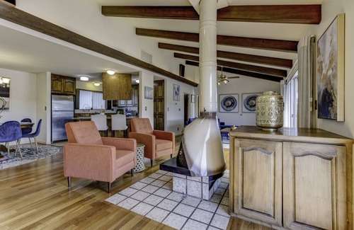 San Rafael Casa | Waterfront home, beautiful, spacious, clean, pet friendly. Near SF, Napa