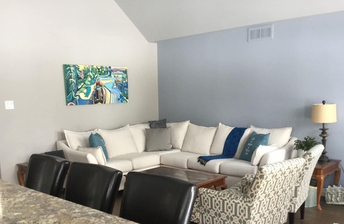 Bobcaygeon Casa | Casa frente al mar en Bobcaygeon. A una corta distancia a pie de las tiendas (Bigley's),