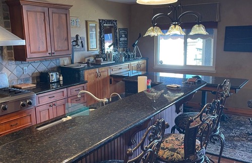 Discovery Bay Casa | Waterfront Home ~ Fun Weekend Escapada