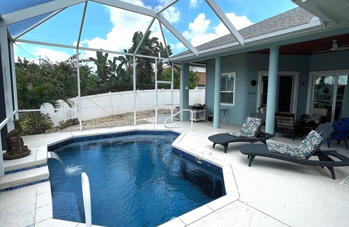 Palm Harbor Casa | Waterfront Home-Intercoastal Access-Boat Dock-Salt Water Screened Heated Pool