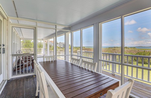 Harkers Island Casa | Waterfront Home w/ Screened Porch & Sunsets
