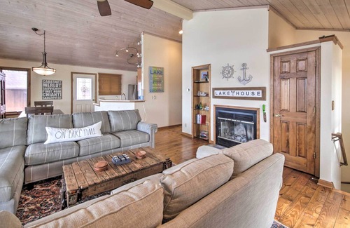 Monticello Casa | Waterfront Home w/ Deck: Enjoy Peace & Relaxation!