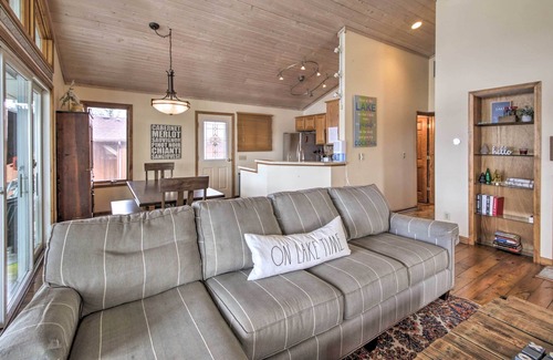 Monticello Casa | Waterfront Home w/ Deck: Enjoy Peace & Relaxation!