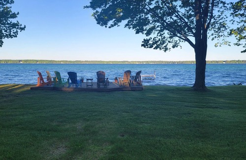 Central Lake Casa | Waterfront Home With The Best views of Torch Lake