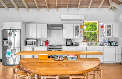 Hartswell Casa | Casa de lujo frente al mar con vista a Moriah Cay con todo lo que necesita para explorar Exuma