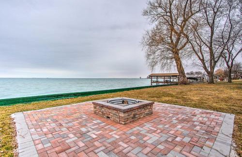 Anchorville Casa | Waterfront Home with Shared Dock on Lake St Clair!