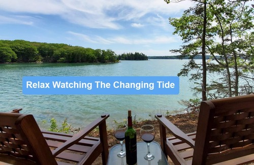 Deer Isle Casa | Waterfront Home with Expansive 50-Foot Deck and Stunning Ocean Views