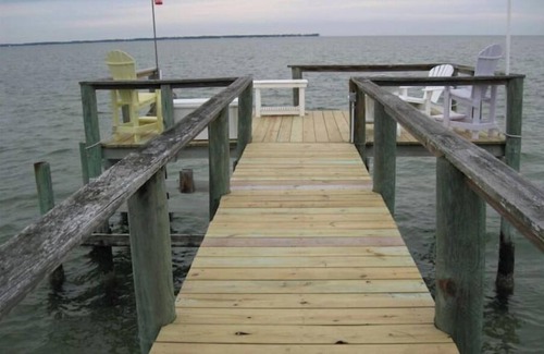 Deltaville Casa | Waterfront Home With Million Dollar Bay & River Views!