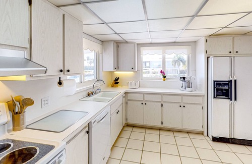 Venetian Shores Casa | Waterfront home with dock, views, AC, & washer/dryer - dog-friendly