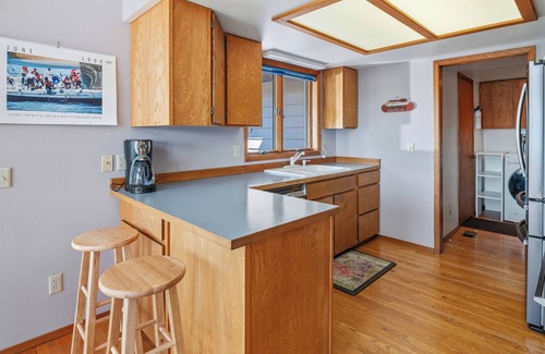 Sandpoint Casa | Waterfront home with AC, boat lift, dock | Dog Friendly