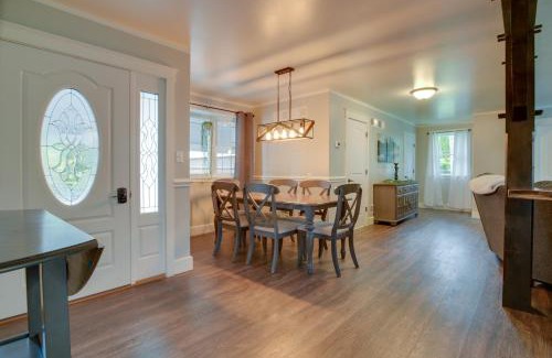 Wrightsville Casa | Waterfront Home with Hot Tub in Wrightsville!