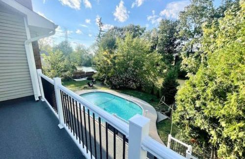 Tonawanda Casa | Waterfront house near the Niagara Falls/Canal/Canadian Border