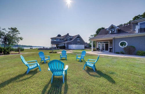 Horton Casa | Waterfront Jackson Mansion Patio, Grill, Dock!