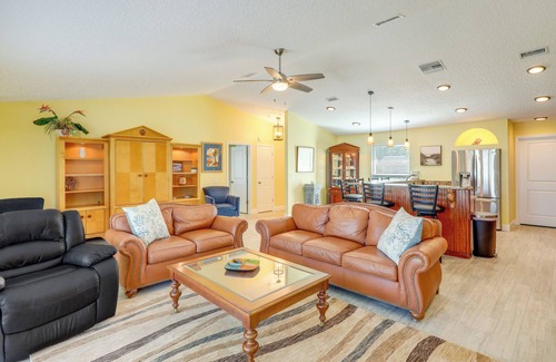 Isle of Palms Casa | Waterfront Jacksonville Retreat w/ Boat Dock!