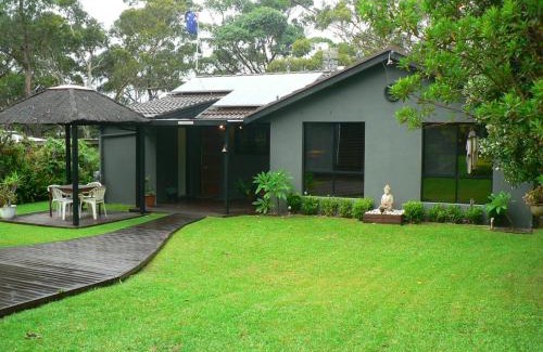 Sanctuary Point Casa | Waterfront Jervis Bay Escape Cooinda