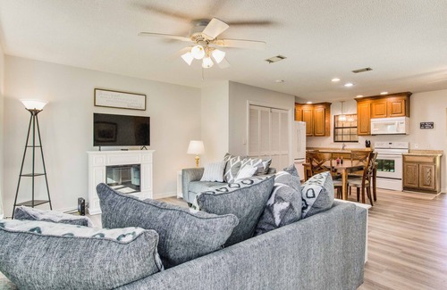 Florida Panhandle Casa | Waterfront, Kayaks, Adventure
