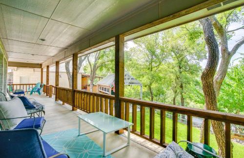 Lake Bridgeport Casa | Waterfront Lake Bridgeport Home with Private Dock
