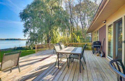 North Hero Casa | Waterfront Lake Champlain Home with Spacious Deck!