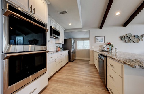 Canyon Lake Casa | Waterfront Lake House With Hot Tub & Firepit