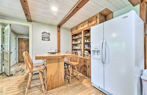 Forestville Cabaña | Waterfront Lake Huron Getaway: Private Beach!