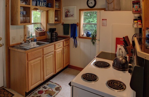 Fort McCoy Cabaña | Lago Kerr Cottage-Jones