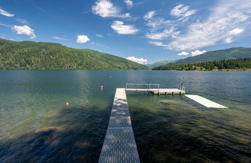 Sedro-Woolley Casa | Waterfront Lake Whatcom, Bellingham & Mt Baker