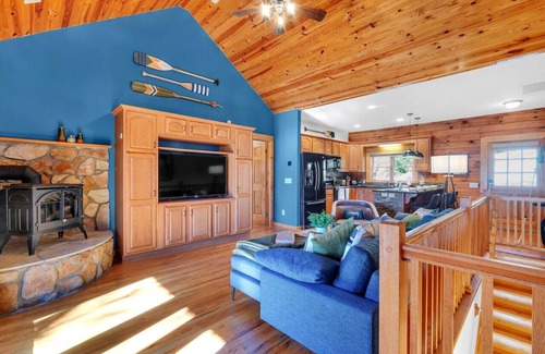 Lake Norman of Catawba Cabina | Waterfront LKN Log Cabin