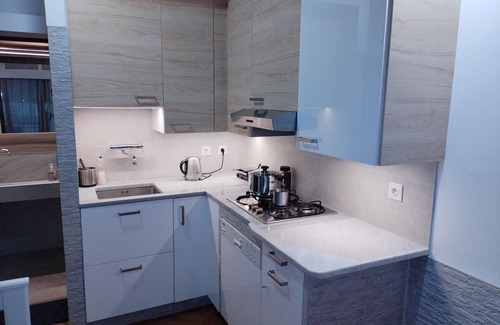 Thessaloniki Apartamento | Waterfront Luxury Suite With Sea View 15 min to White Tower