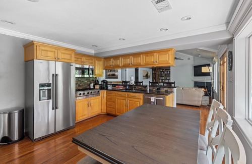 Jones Mills Casa | Waterfront Malvern Home w/ Deck & Lake Access!