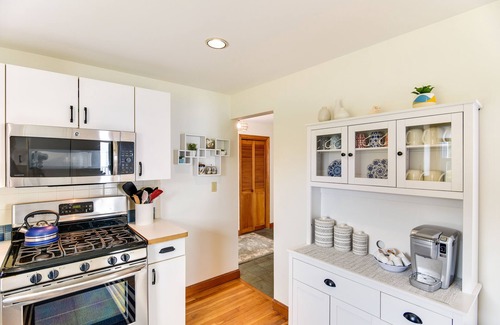 Westport Point Casa | Waterfront Massachusetts Vacation Rental w/ Deck