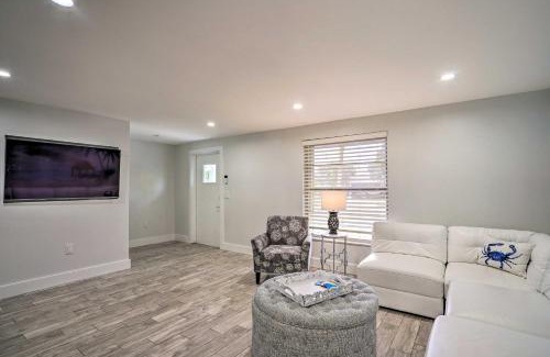 Matlacha Casa | Waterfront Matlacha Home with Hot Tub and Grill!